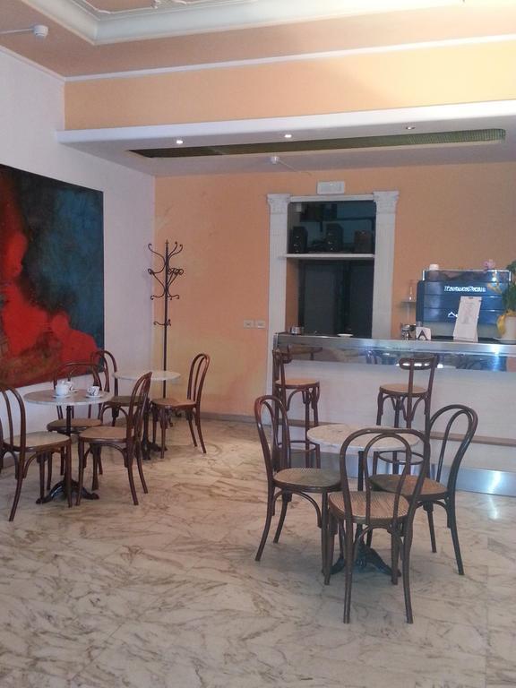 Hotel Valtorta มอนเตกาตินี แตร์เม ภายนอก รูปภาพ