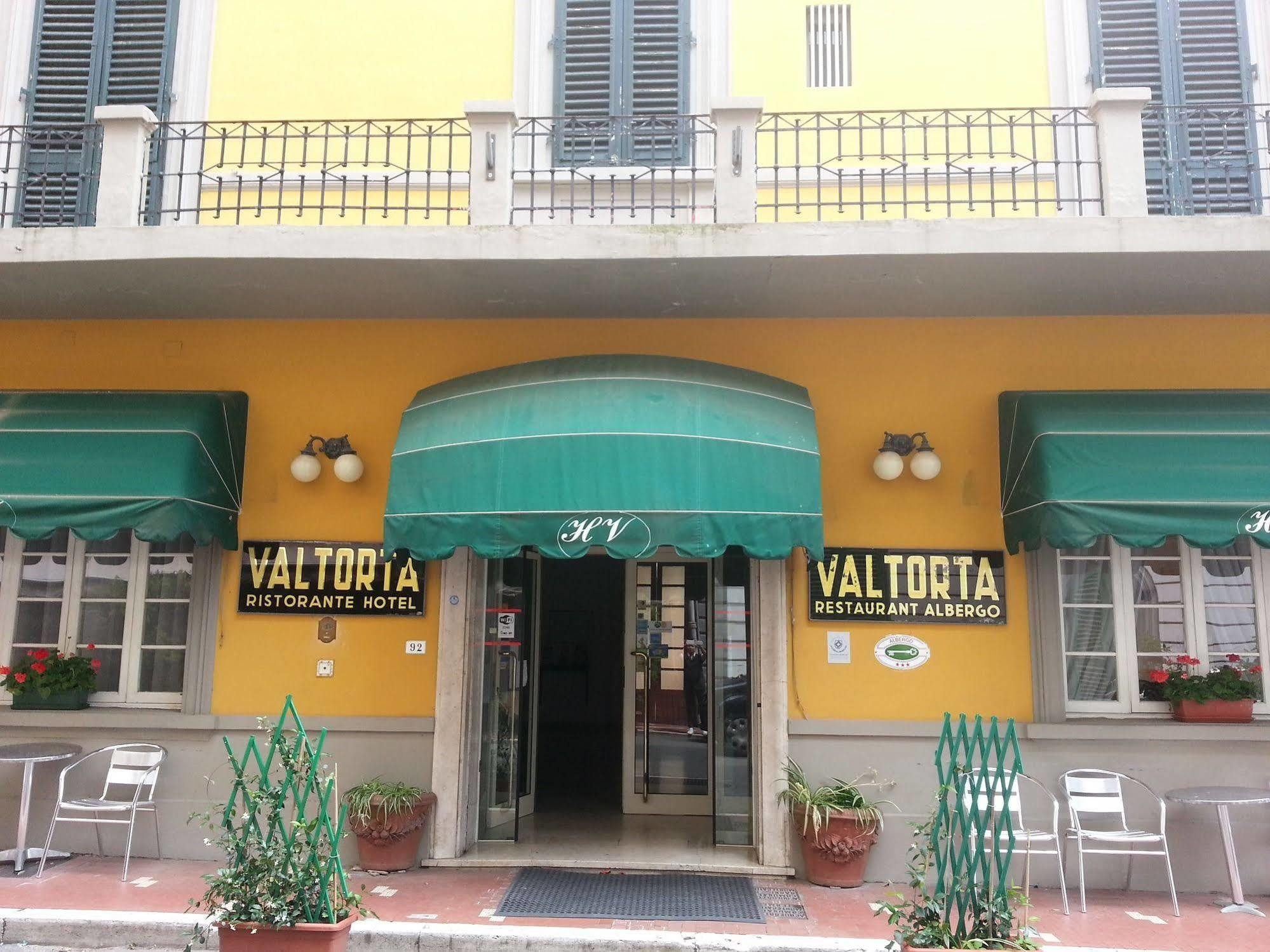 Hotel Valtorta มอนเตกาตินี แตร์เม ภายนอก รูปภาพ